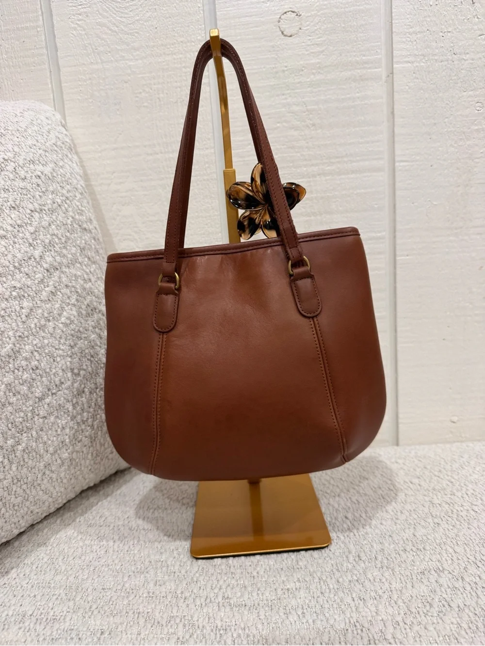 vintage Coach medium framed pouch shoulder bag